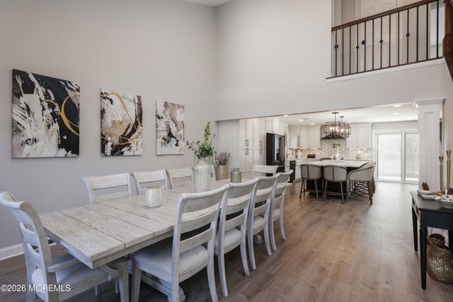 99 Oak Glen Road, Toms River, NJ 08753