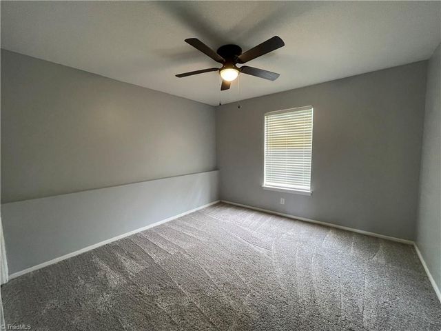 3812 Country Club Road B, Winston-salem, NC 27104