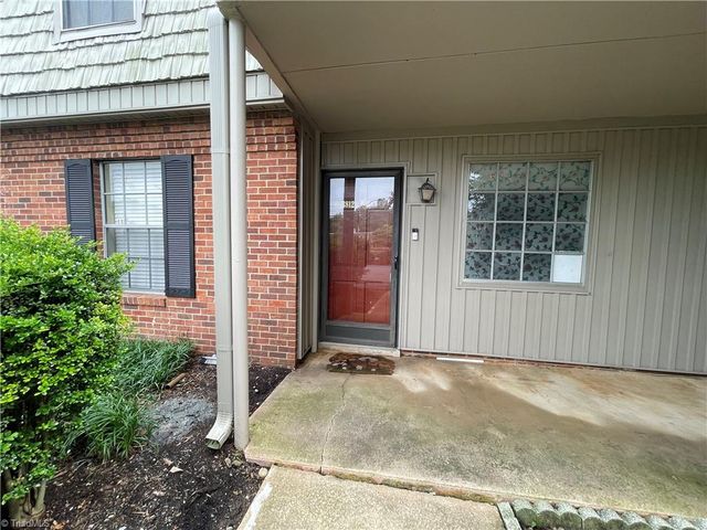 3812 Country Club Road B, Winston-salem, NC 27104