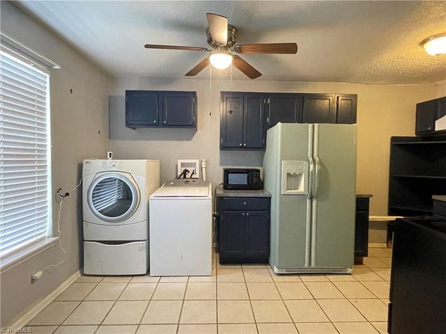 3812 Country Club Road B, Winston-salem, NC 27104