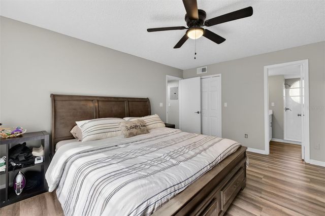 5017 LAGUNA BAY CIRCLE 99, Kissimmee, FL 34746