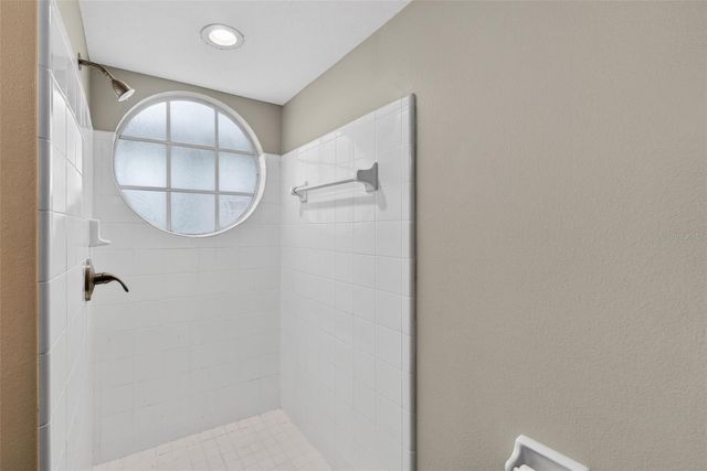 5017 LAGUNA BAY CIRCLE 99, Kissimmee, FL 34746