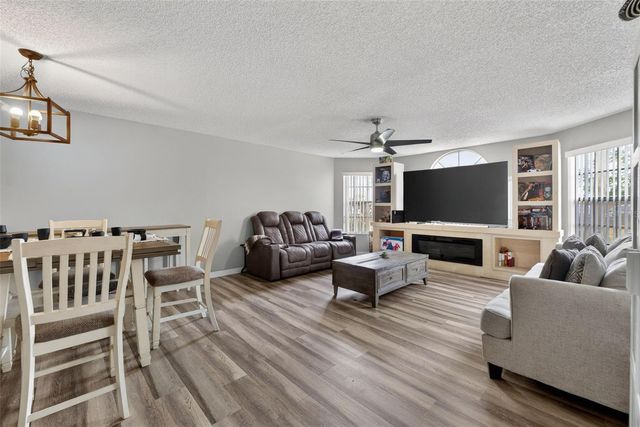 5017 LAGUNA BAY CIRCLE 99, Kissimmee, FL 34746