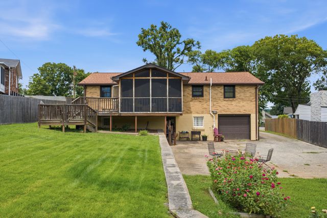 434 Capri Dr, Nashville, TN 37209