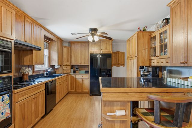 434 Capri Dr, Nashville, TN 37209