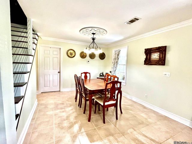 17539 Morales Ln, Livingston, LA 70754