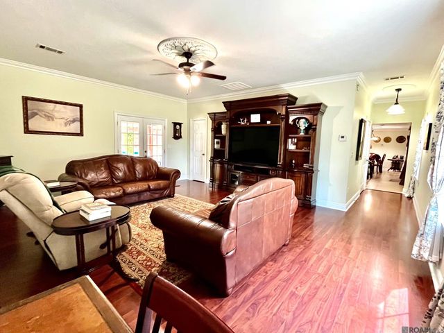 17539 Morales Ln, Livingston, LA 70754