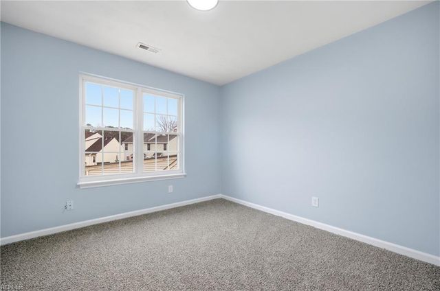 50 Centre Port CIR, Portsmouth, VA 23703