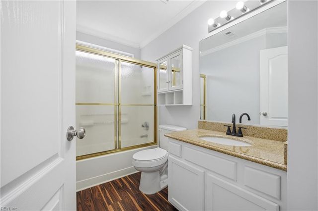 50 Centre Port CIR, Portsmouth, VA 23703