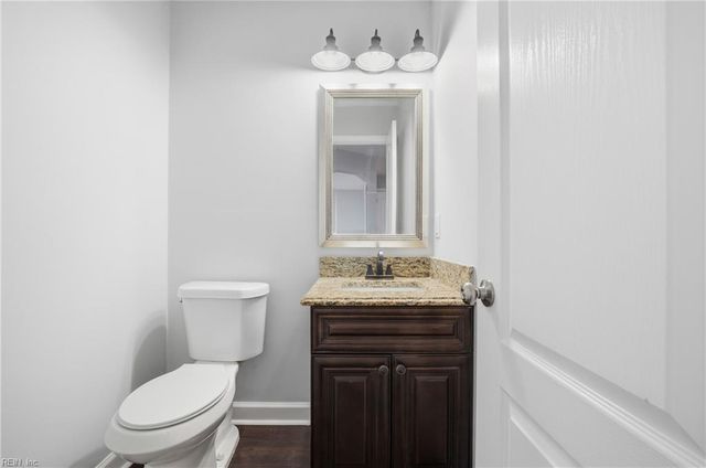 50 Centre Port CIR, Portsmouth, VA 23703