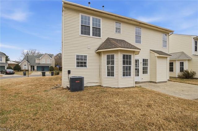 50 Centre Port CIR, Portsmouth, VA 23703