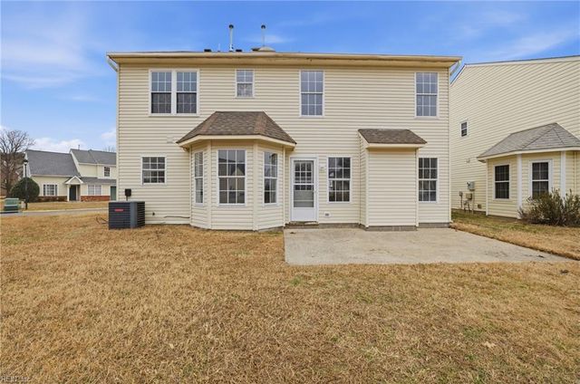50 Centre Port CIR, Portsmouth, VA 23703