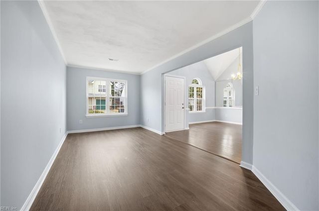 50 Centre Port CIR, Portsmouth, VA 23703