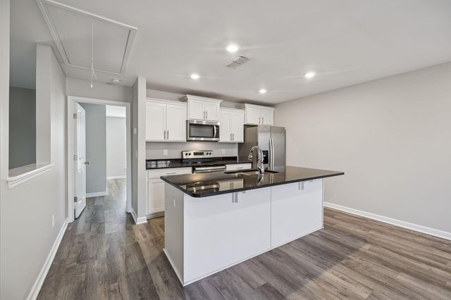 2038 Middle Tennessee Boulevard, Murfreesboro, TN 37130