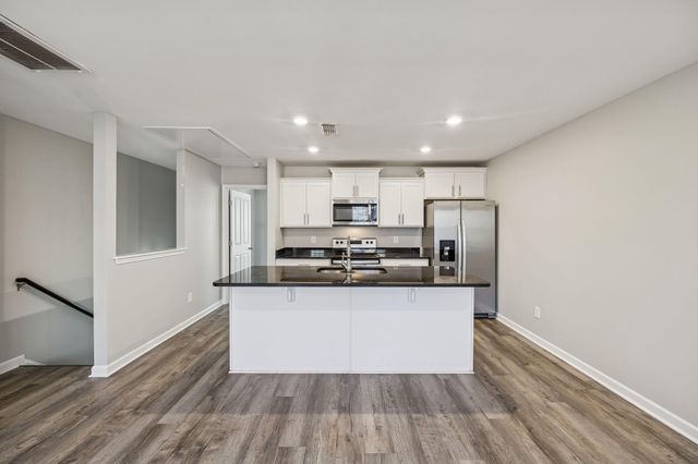 2038 Middle Tennessee Boulevard, Murfreesboro, TN 37130