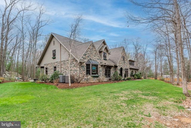 1316 RIDGE RD, Fayetteville, PA 17222