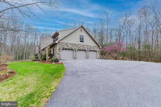 1316 RIDGE RD, Fayetteville, PA 17222