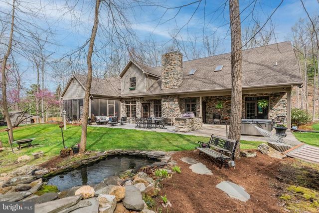 1316 RIDGE RD, Fayetteville, PA 17222