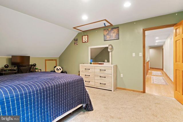 1316 RIDGE RD, Fayetteville, PA 17222