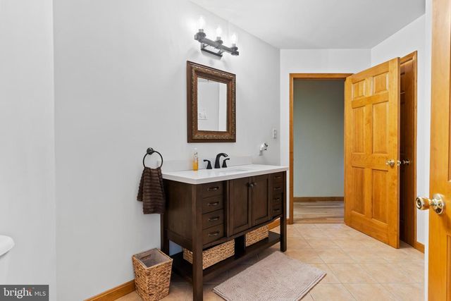 1316 RIDGE RD, Fayetteville, PA 17222