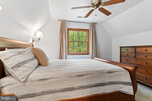 1316 RIDGE RD, Fayetteville, PA 17222