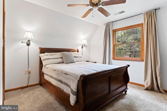 1316 RIDGE RD, Fayetteville, PA 17222