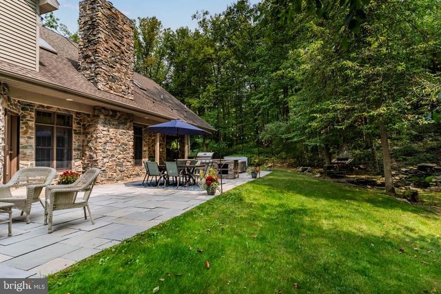 1316 RIDGE RD, Fayetteville, PA 17222