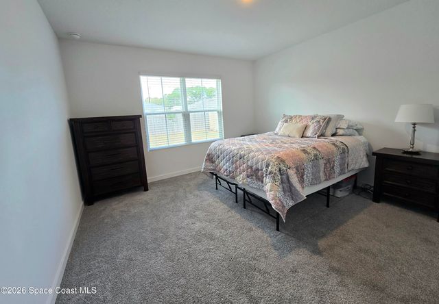 2384 Queens Street SE, Palm Bay, FL 32909