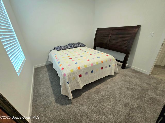 2384 Queens Street SE, Palm Bay, FL 32909