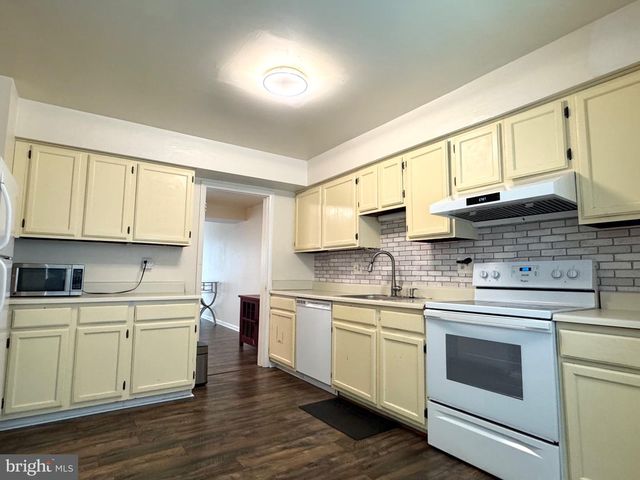 14841 ASHFORD PL, Laurel, MD 20707