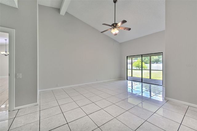 1704 CAPE BEND AVENUE, Tampa, FL 33613