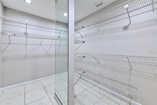1704 CAPE BEND AVENUE, Tampa, FL 33613