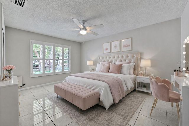 1704 CAPE BEND AVENUE, Tampa, FL 33613