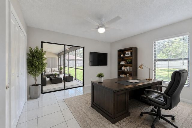 1704 CAPE BEND AVENUE, Tampa, FL 33613