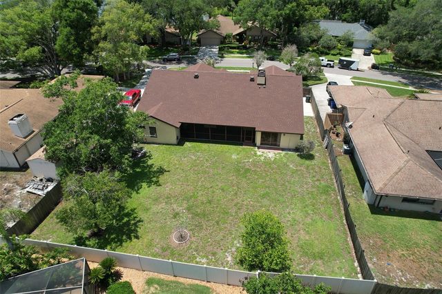 1704 CAPE BEND AVENUE, Tampa, FL 33613