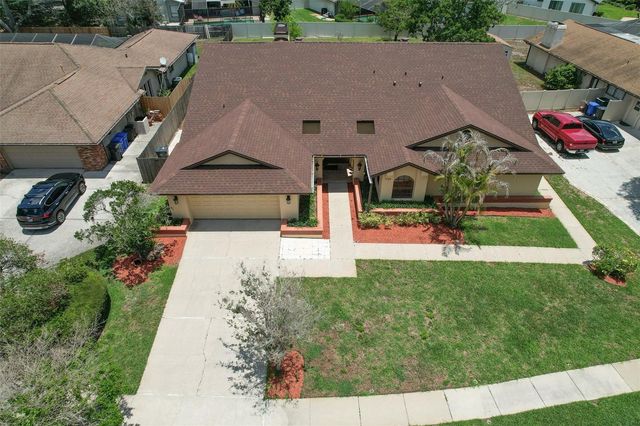 1704 CAPE BEND AVENUE, Tampa, FL 33613
