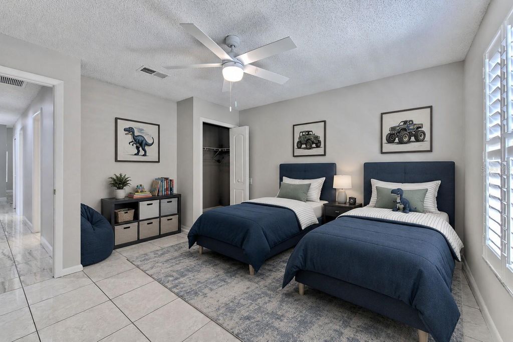 Image 33 of property listing at 1704 CAPE BEND AVENUE, Tampa, FL 33613
