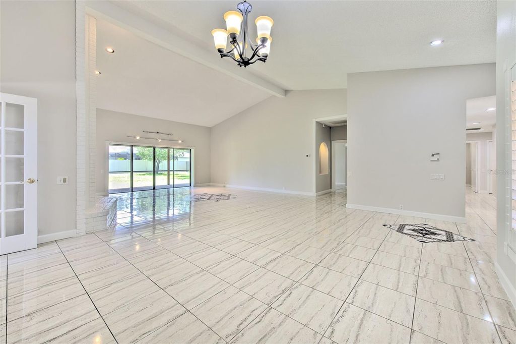 Image 8 of property listing at 1704 CAPE BEND AVENUE, Tampa, FL 33613
