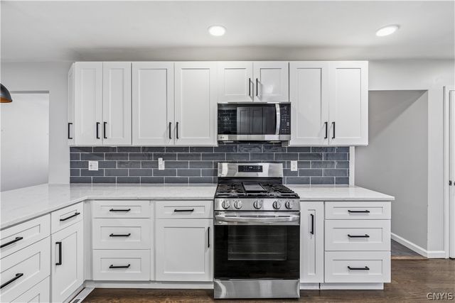 4874 Citadel Cove, Onondaga, NY 13215