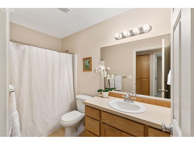 418 Nw 152ND St, Vancouver, WA 98685