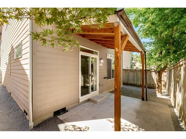 418 Nw 152ND St, Vancouver, WA 98685