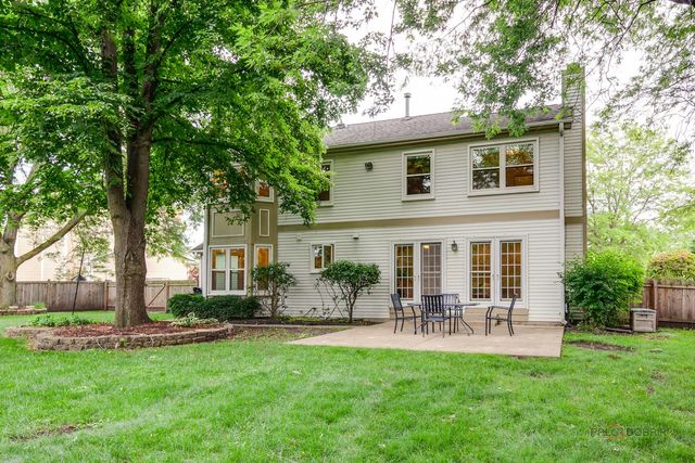 232 Stanton Court W, Buffalo Grove, IL 60089