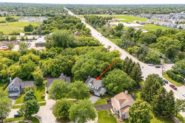 232 Stanton Court W, Buffalo Grove, IL 60089