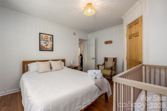 5 Sunwashed Way, Asheville, NC 28803