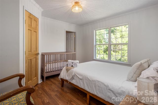 5 Sunwashed Way, Asheville, NC 28803