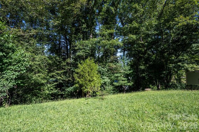 5 Sunwashed Way, Asheville, NC 28803