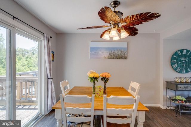 912 HINGHAM HARBOUR, Pasadena, MD 21122