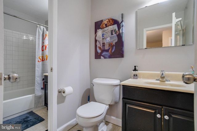 912 HINGHAM HARBOUR, Pasadena, MD 21122