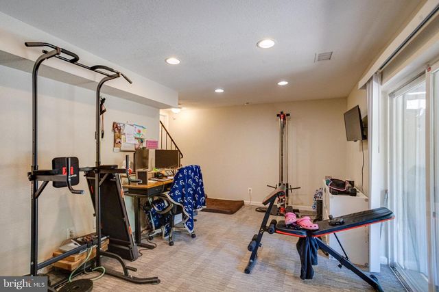 912 HINGHAM HARBOUR, Pasadena, MD 21122