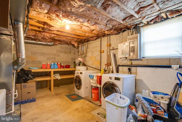 912 HINGHAM HARBOUR, Pasadena, MD 21122